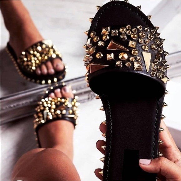 New Black Open Toe Gold Studded Sandals Saints 🤩 - Picture 3 of 7